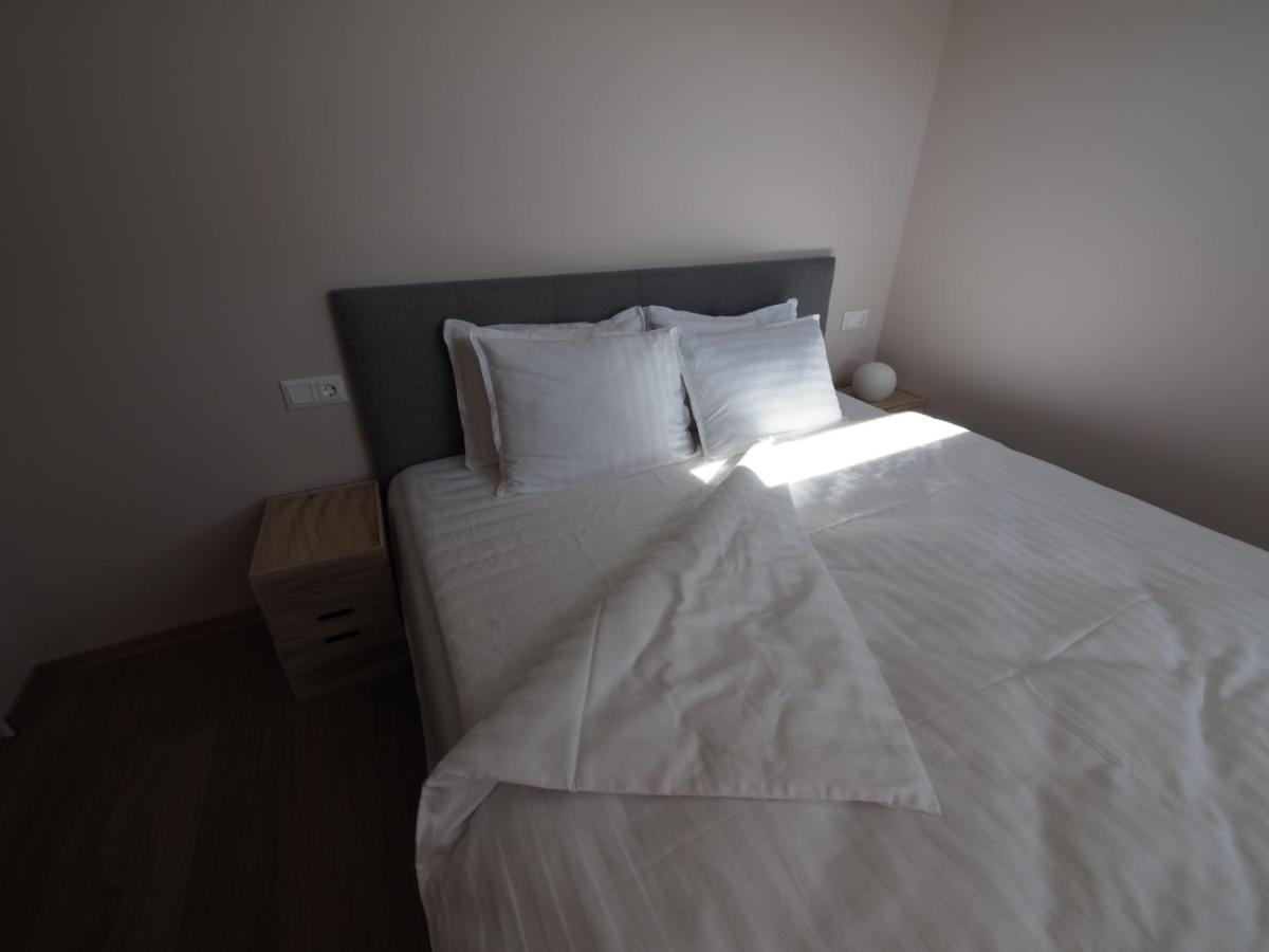 Apartamentai Juodkranteje Saules Smugis 2B 65 ภายนอก รูปภาพ