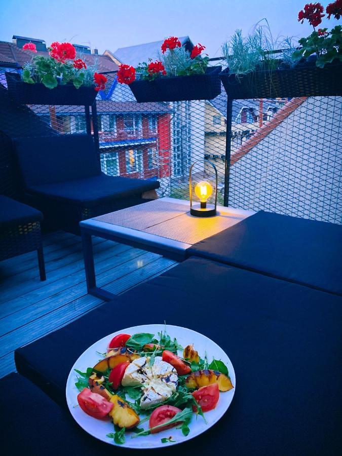 Apartamentai Juodkranteje Saules Smugis 2B 65 ภายนอก รูปภาพ