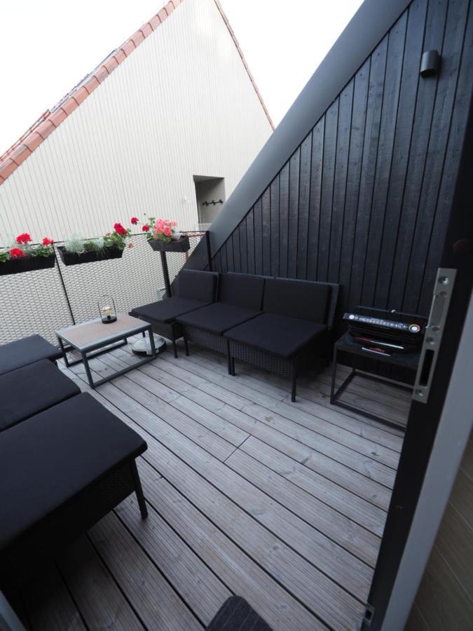 Apartamentai Juodkranteje Saules Smugis 2B 65 ภายนอก รูปภาพ