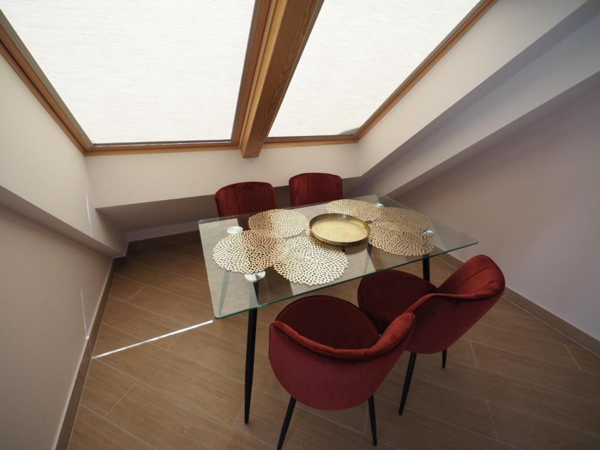 Apartamentai Juodkranteje Saules Smugis 2B 65 ภายนอก รูปภาพ