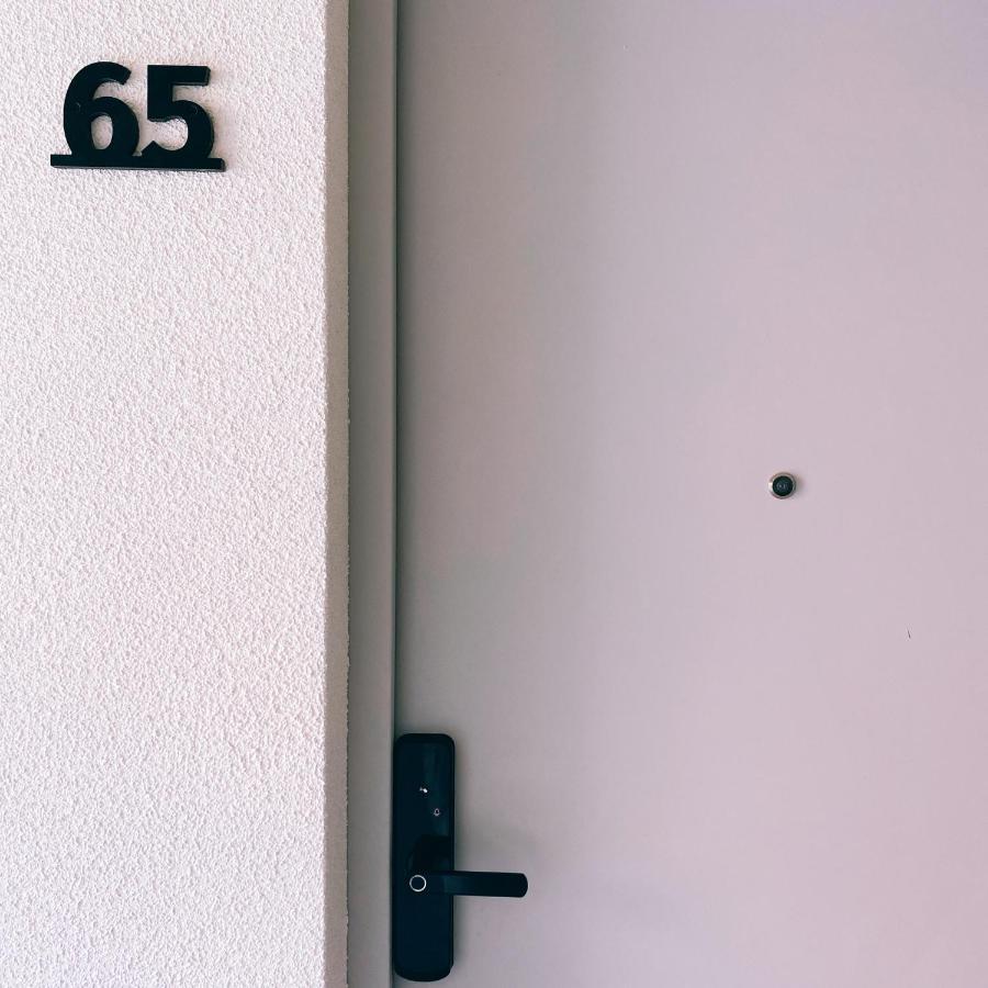 Apartamentai Juodkranteje Saules Smugis 2B 65 ภายนอก รูปภาพ